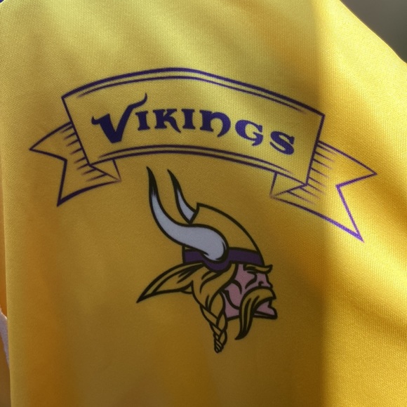 Brand New Vikings Hoodie 🏈 - Picture 3 of 4